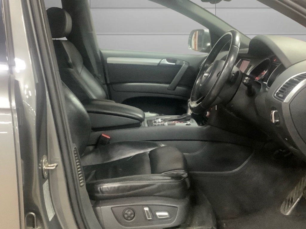 Used Audi Q7 2014 for sale - 76653849: Photo 7