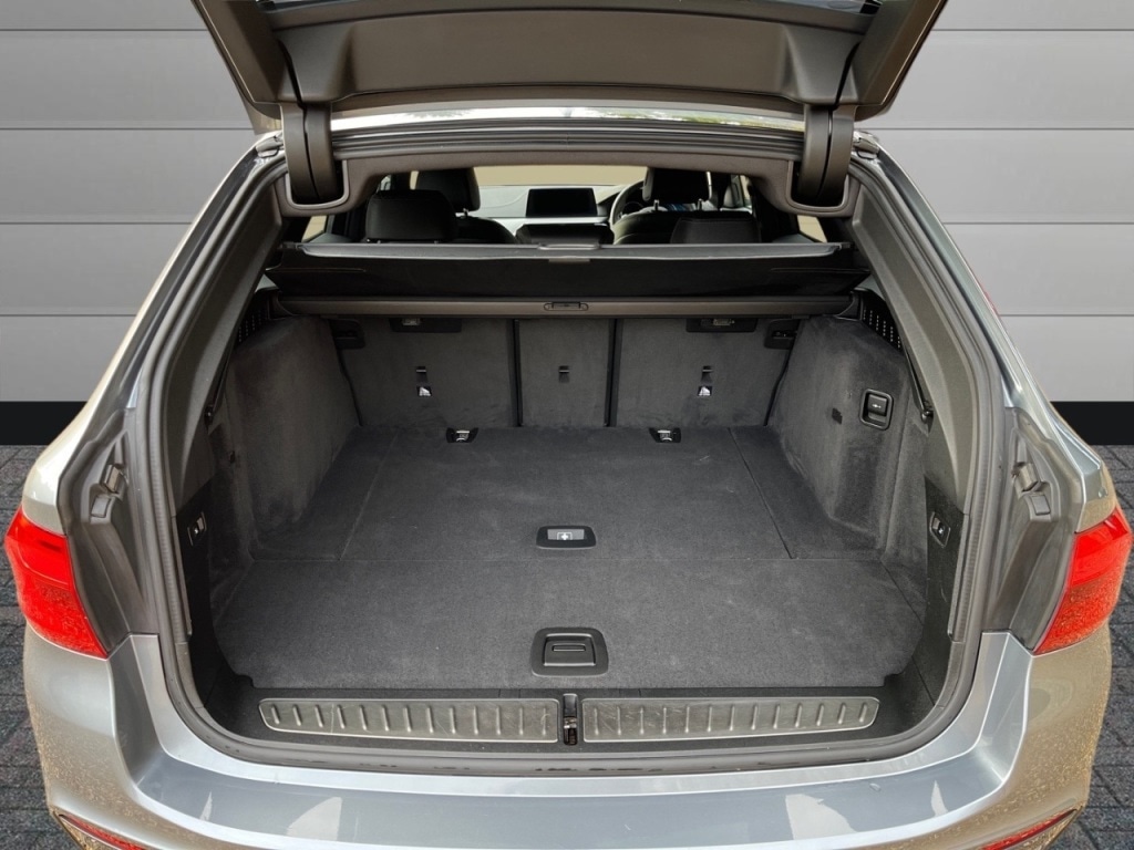 Used BMW 5 Series 2017 for sale - 76449466: Photo 17