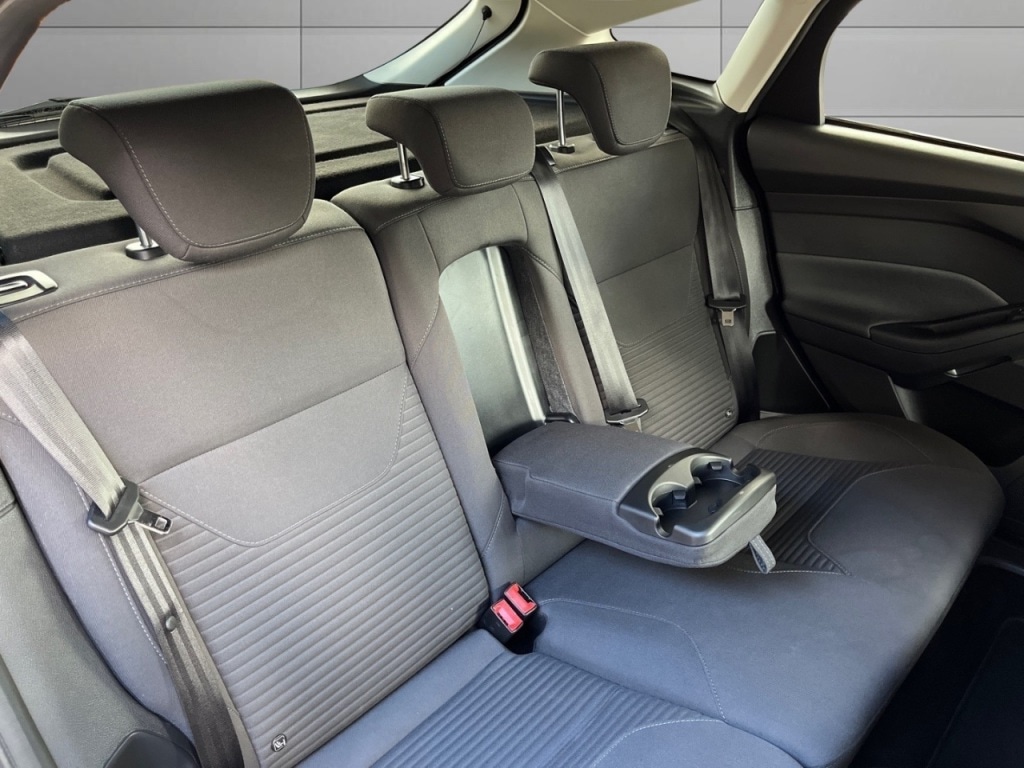 Used Ford Focus 2017 for sale - 76038564: Photo 14