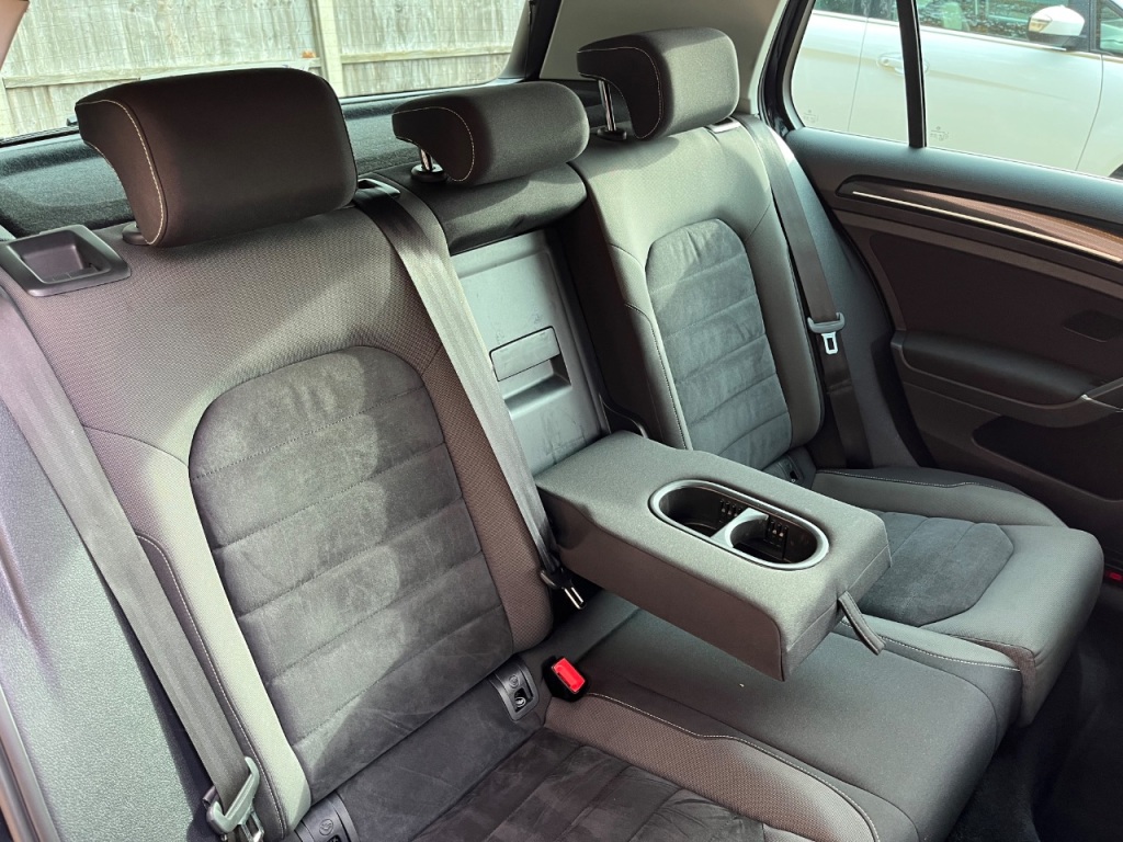 Used Volkswagen Golf 2013 for sale - 76495688: Photo 15