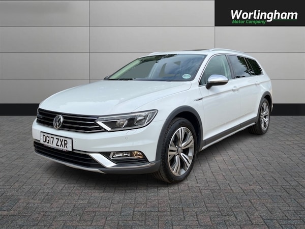 Used Volkswagen Passat 2017 for sale - 75545360: Photo 3