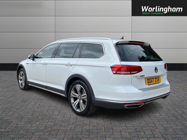 Used Volkswagen Passat 2017 for sale - 75545360: Photo 5