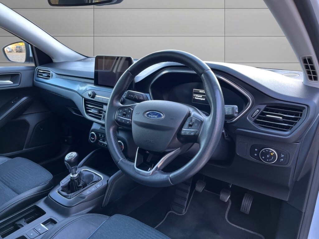 Used Ford Focus 2021 for sale - 77945874: Photo 12