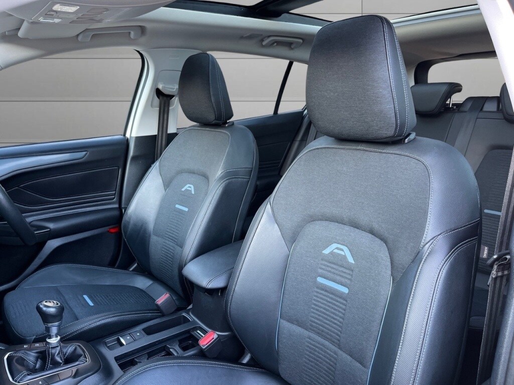 Used Ford Focus 2021 for sale - 77945874: Photo 15
