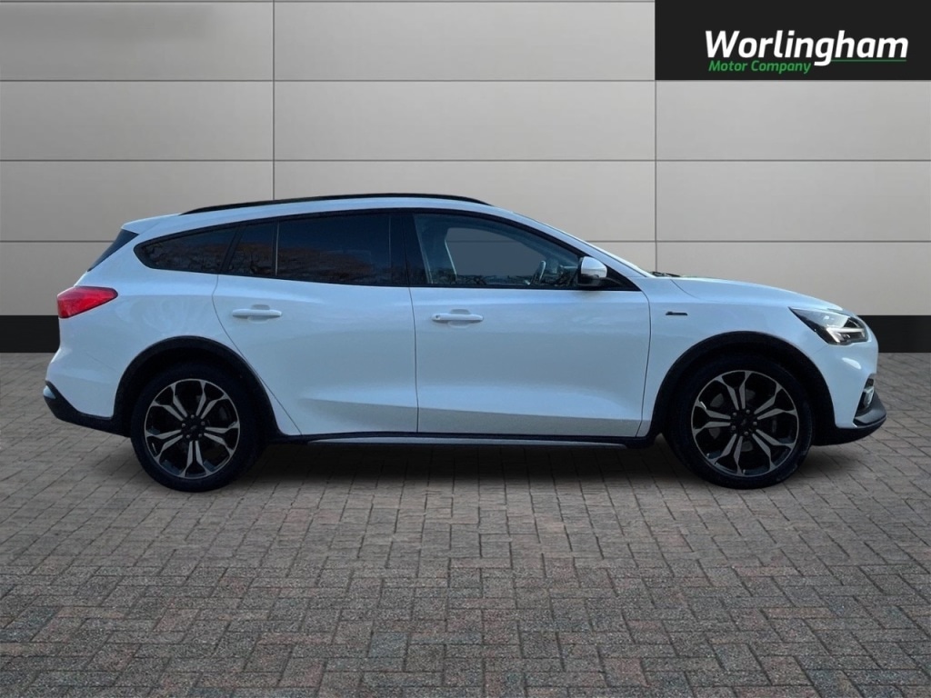 Used Ford Focus 2021 for sale - 77945874: Photo 8