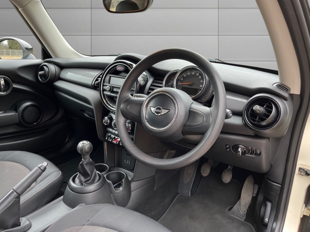 Used MINI Hatch 2017 for sale - 77275610: Photo 15