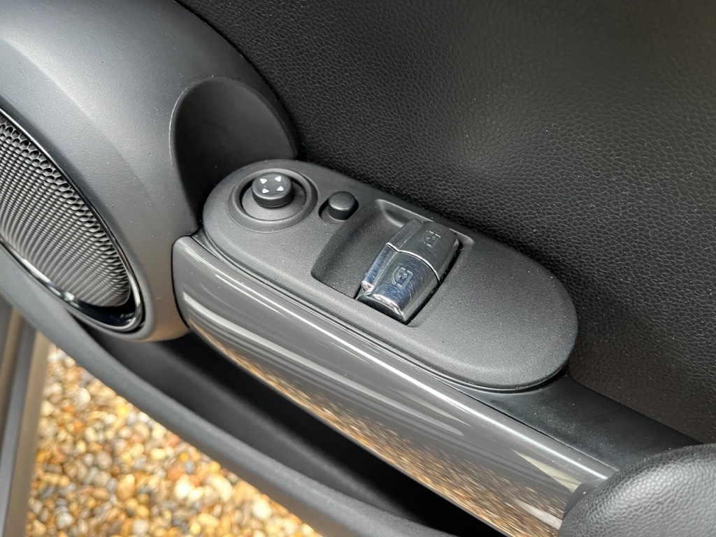 Used MINI Hatch 2017 for sale - 77275610: Photo 3