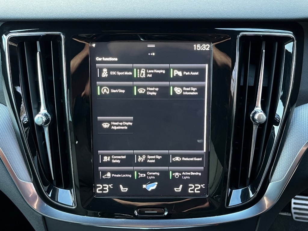 Used Volvo V60 2019 for sale - 77200653: Photo 21