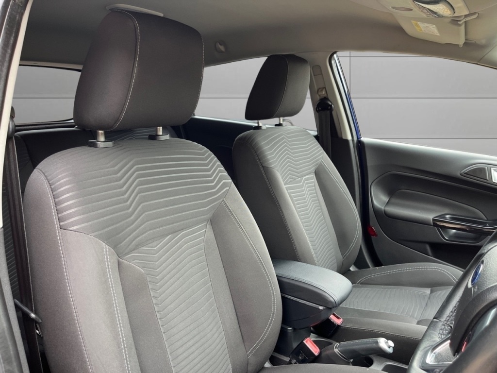 Used Ford Fiesta 2016 for sale - 76056576: Photo 11
