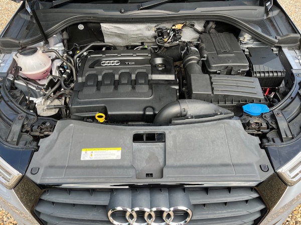 Used Audi Q3 2015 for sale - 74504889: Photo 10