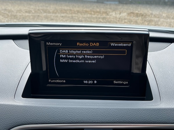 Used Audi Q3 2015 for sale - 74504889: Photo 19