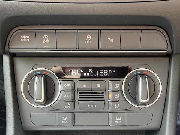 Used Audi Q3 2015 for sale - 74504889: Photo 23