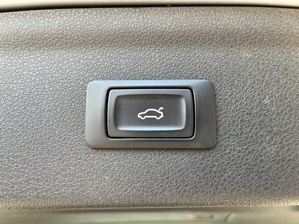 Used Audi Q3 2015 for sale - 74504889: Photo 29