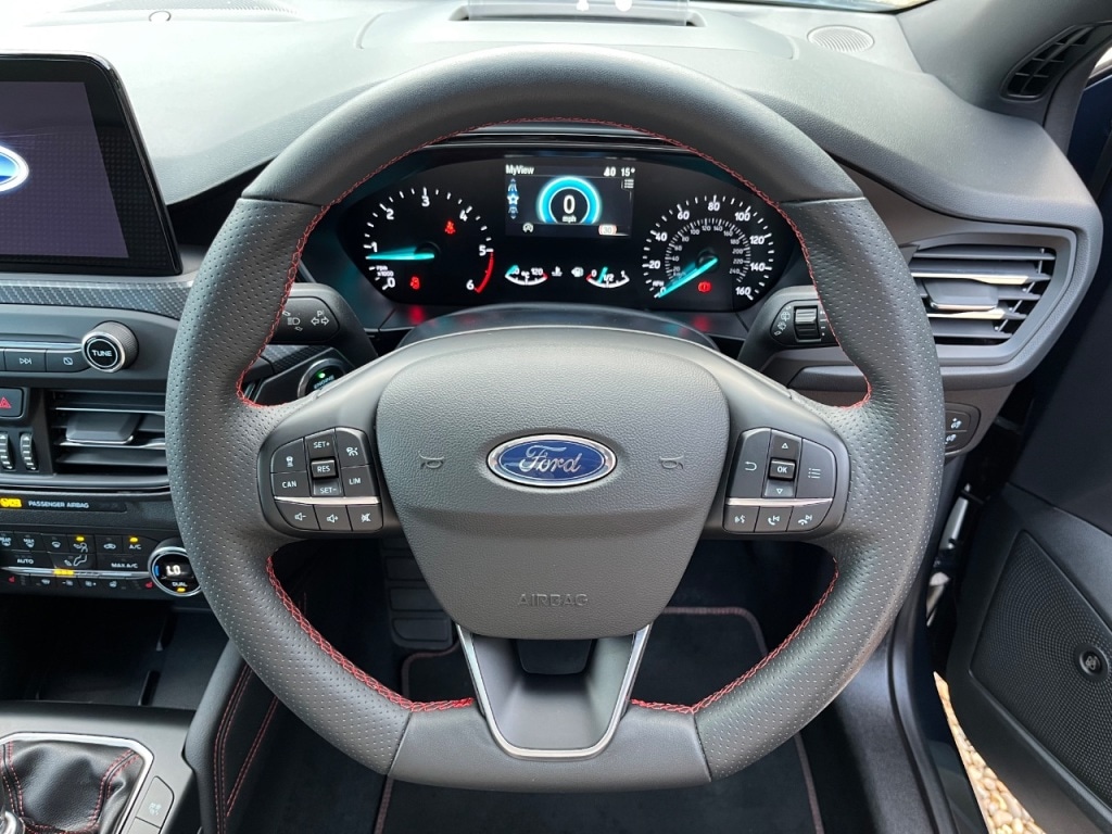 Used Ford Focus 2020 for sale - 76299192: Photo 26