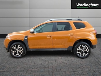 Used Dacia Duster 2021 for sale - 75320350: Photo