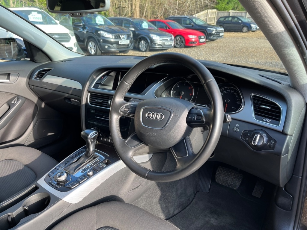 Used Audi A4 2012 for sale - 77262489: Photo 8