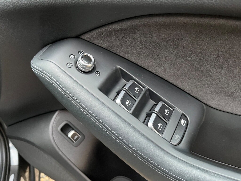 Used Audi Q5 2016 for sale - 76303230: Photo 25