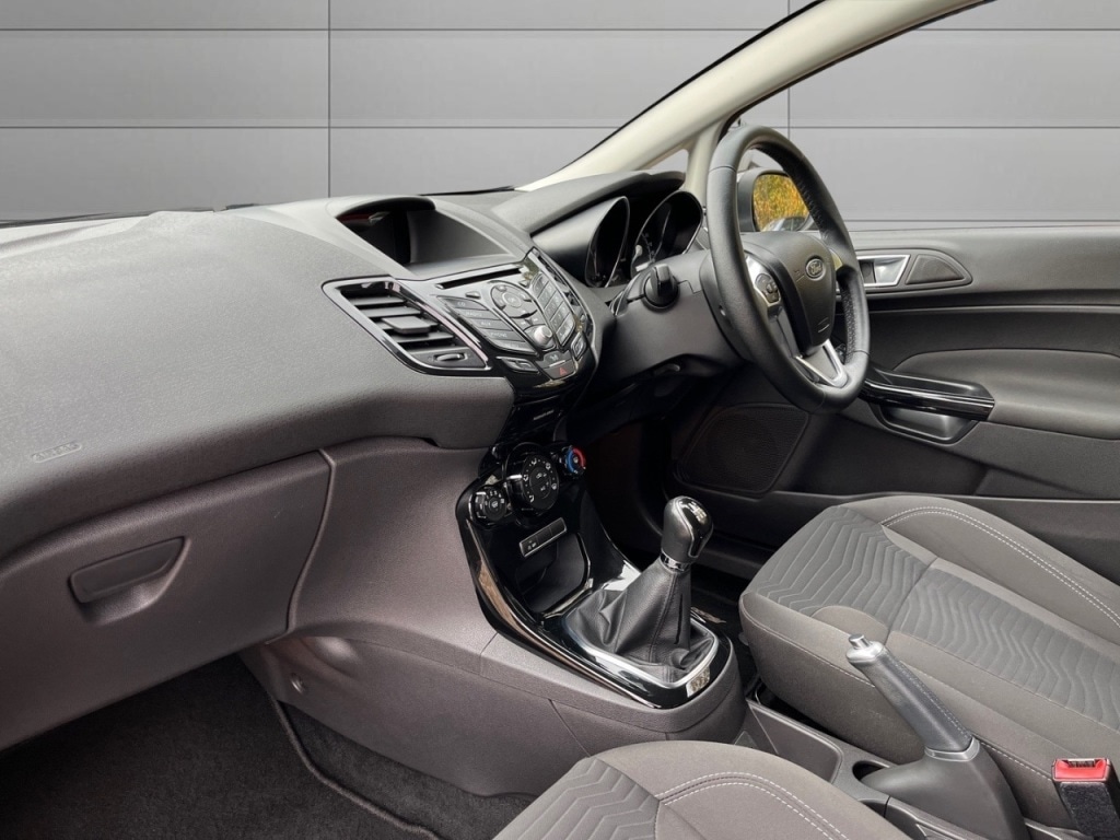 Used Ford Fiesta 2015 for sale - 76481259: Photo 12