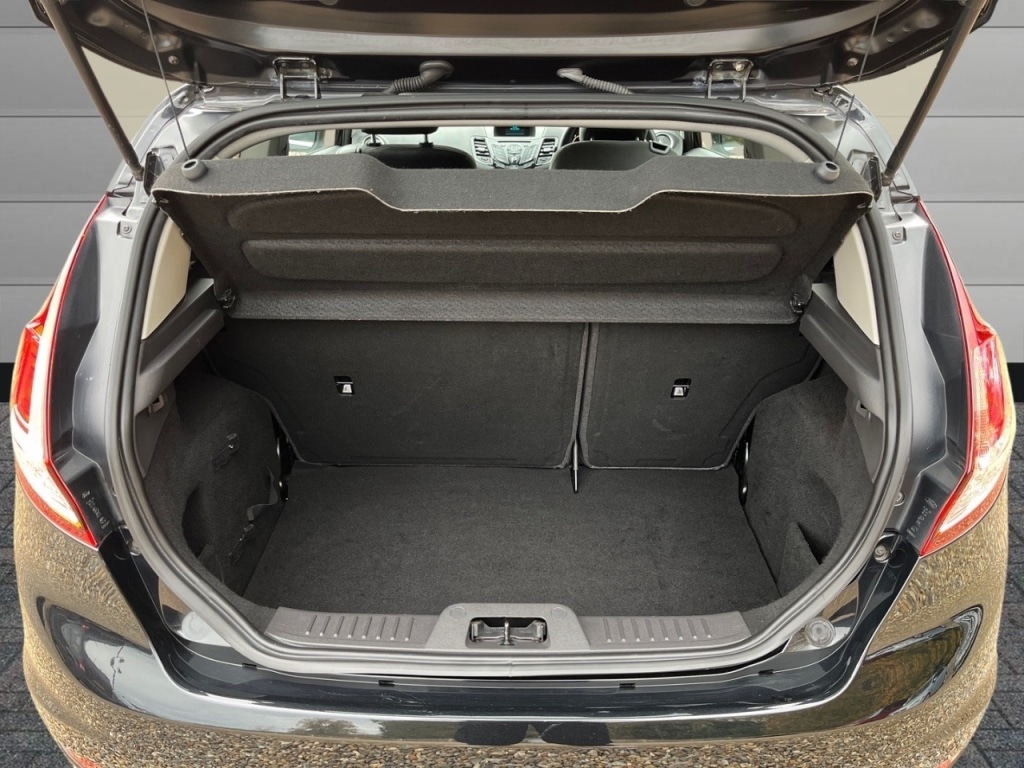 Used Ford Fiesta 2015 for sale - 76481259: Photo 16