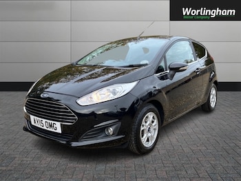Used Ford Fiesta 2015 for sale - 76481259: Photo