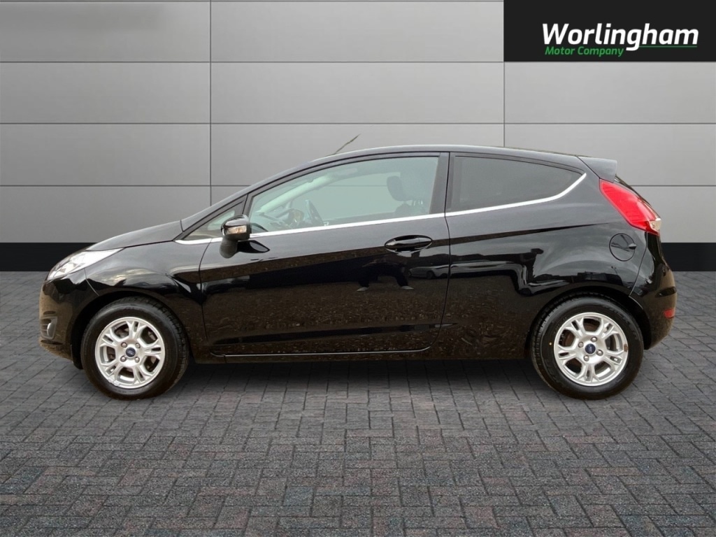 Used Ford Fiesta 2015 for sale - 76481259: Photo 4