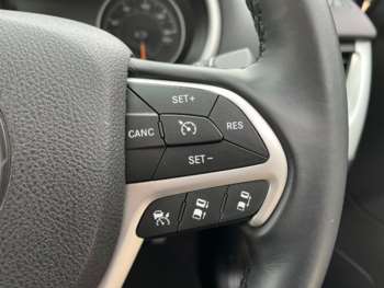 Used Jeep Cherokee 2016 for sale - 74985133: Photo