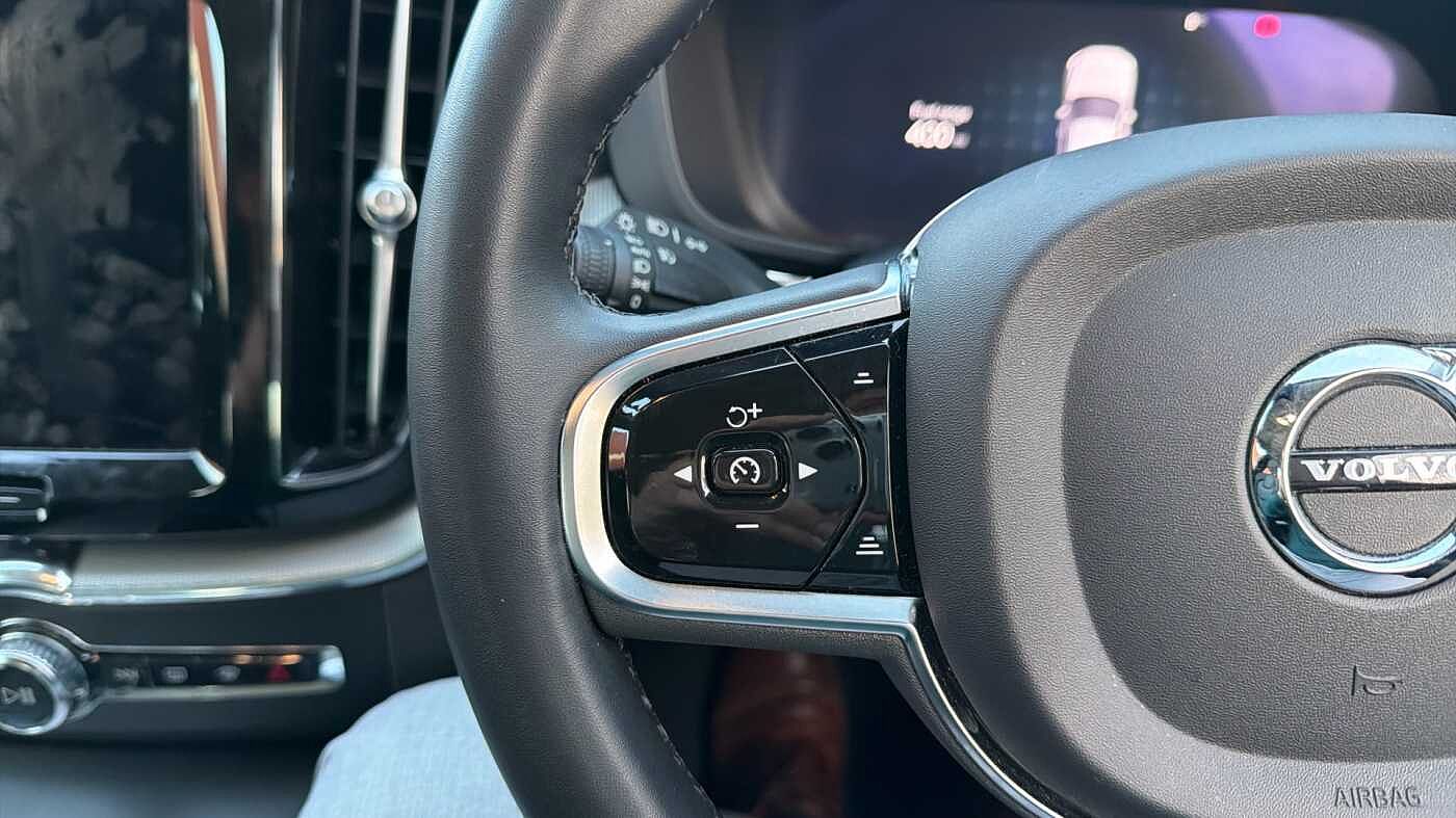 Used Volvo XC60 2023 for sale - 78036034: Photo 20