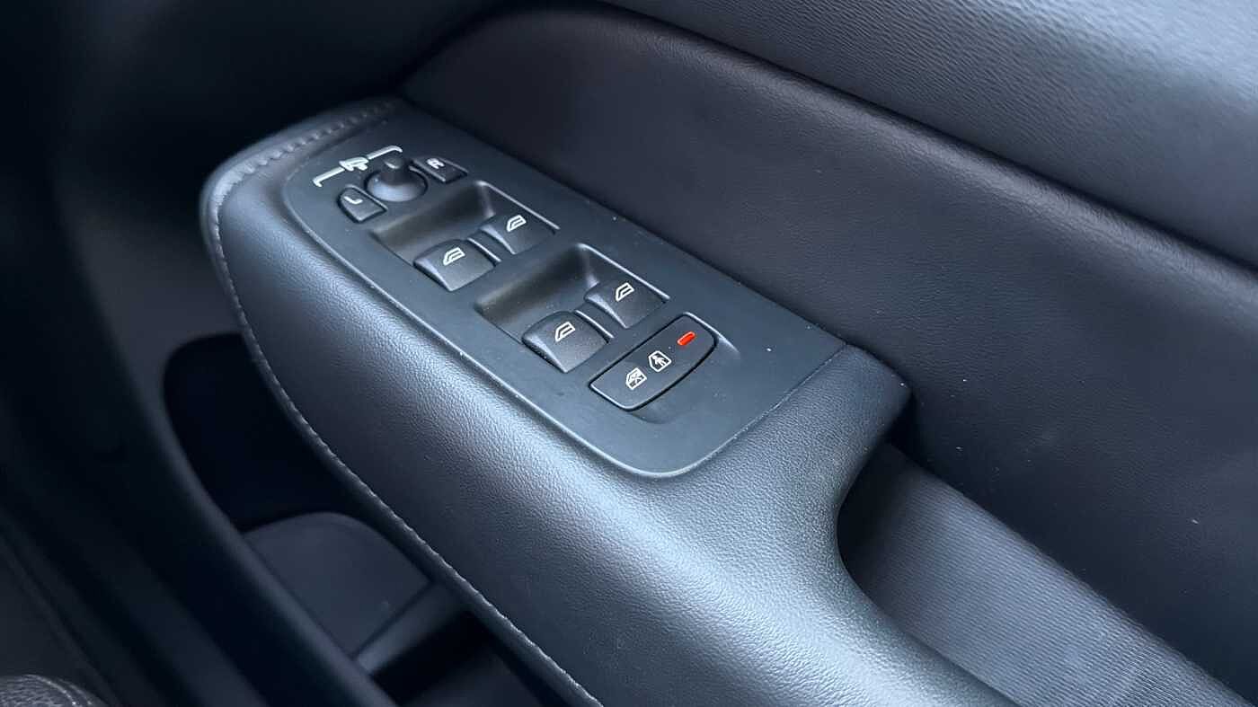 Used Volvo XC60 2023 for sale - 78036034: Photo 23