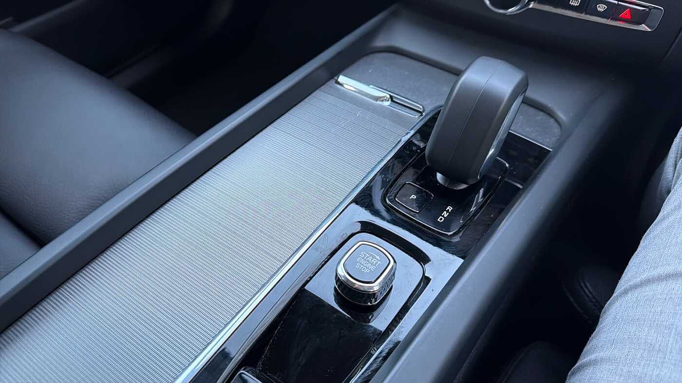 Used Volvo XC60 2023 for sale - 78036034: Photo 25