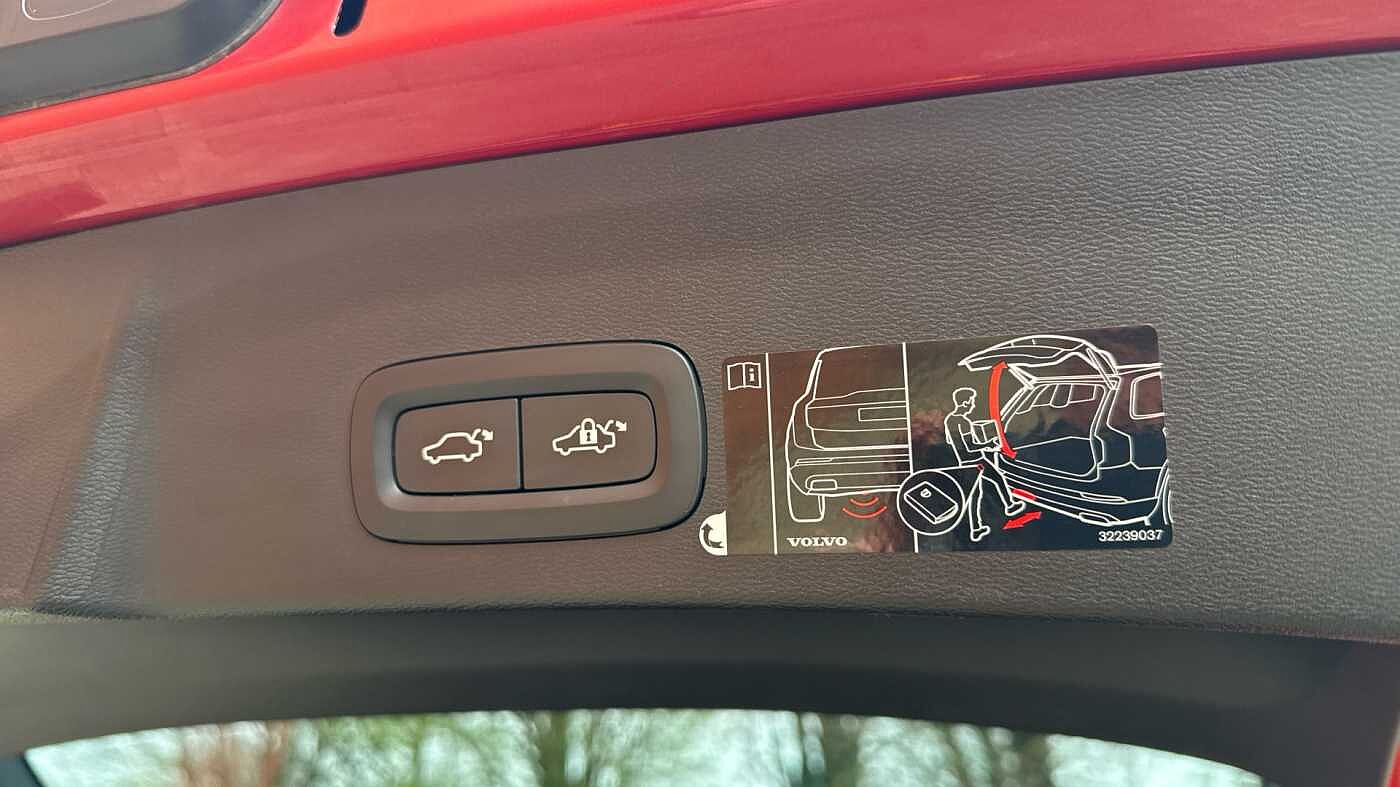 Used Volvo XC40 2020 for sale - 78036022: Photo 34