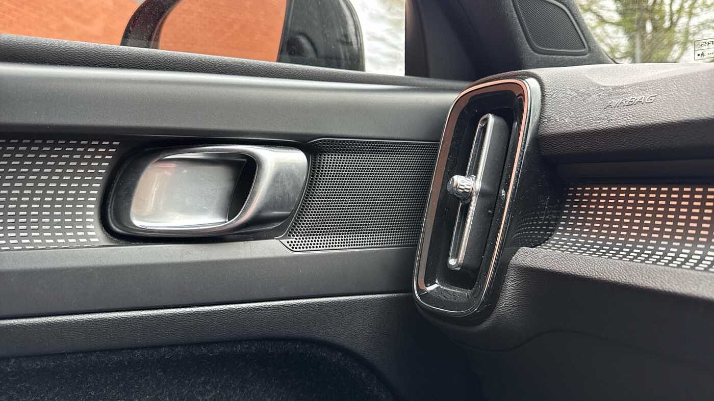 Used Volvo XC40 2020 for sale - 78036022: Photo 38