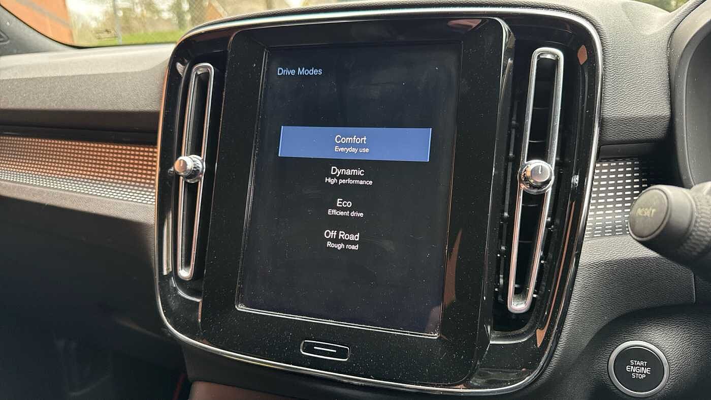 Used Volvo XC40 2020 for sale - 78036022: Photo 40