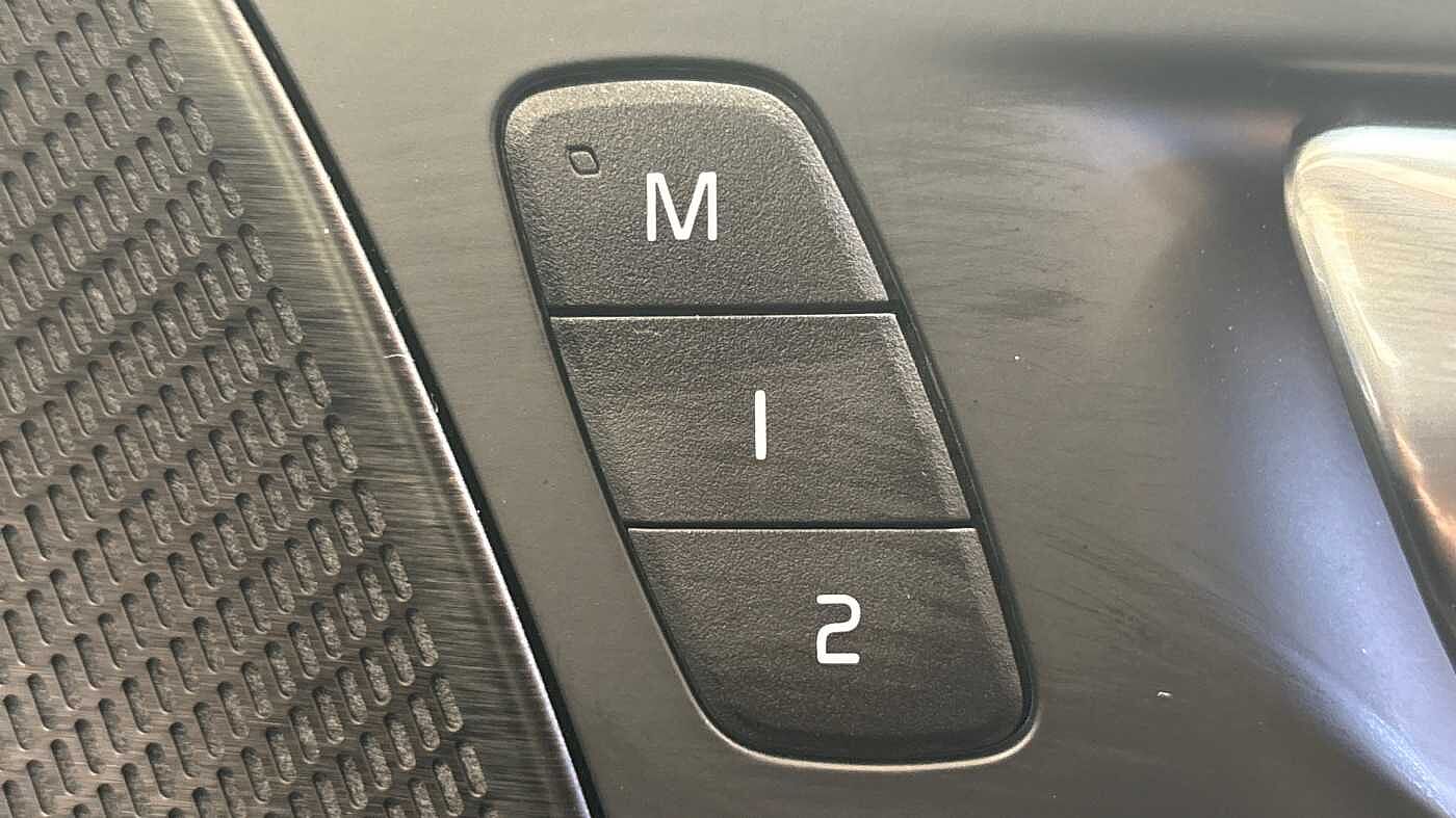 Used Volvo V60 2023 for sale - 78036007: Photo 26