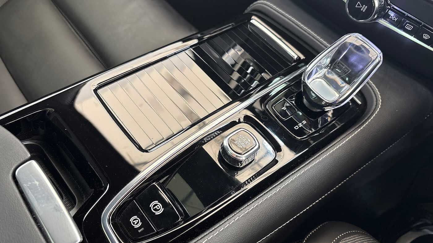 Used Volvo V60 2023 for sale - 78036007: Photo 32