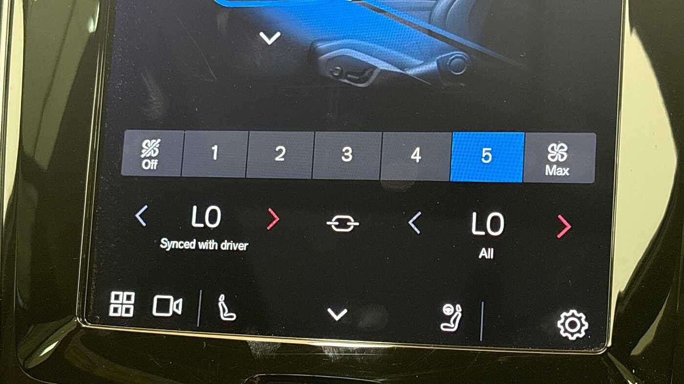 Used Volvo V60 2023 for sale - 78036007: Photo 40