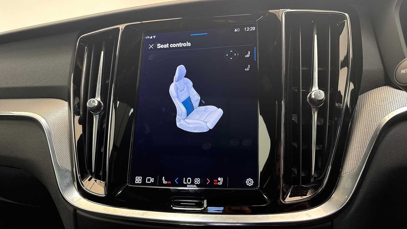 Used Volvo V60 2023 for sale - 78036007: Photo 42