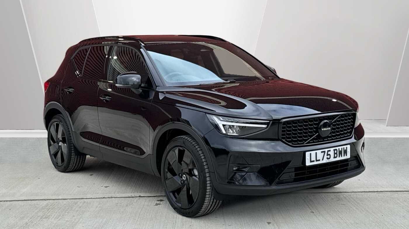 Used Volvo XC40 2025 for sale - 78036016: Photo 1