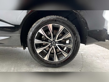 Used Volvo XC60 2023 for sale - 78873465: Photo