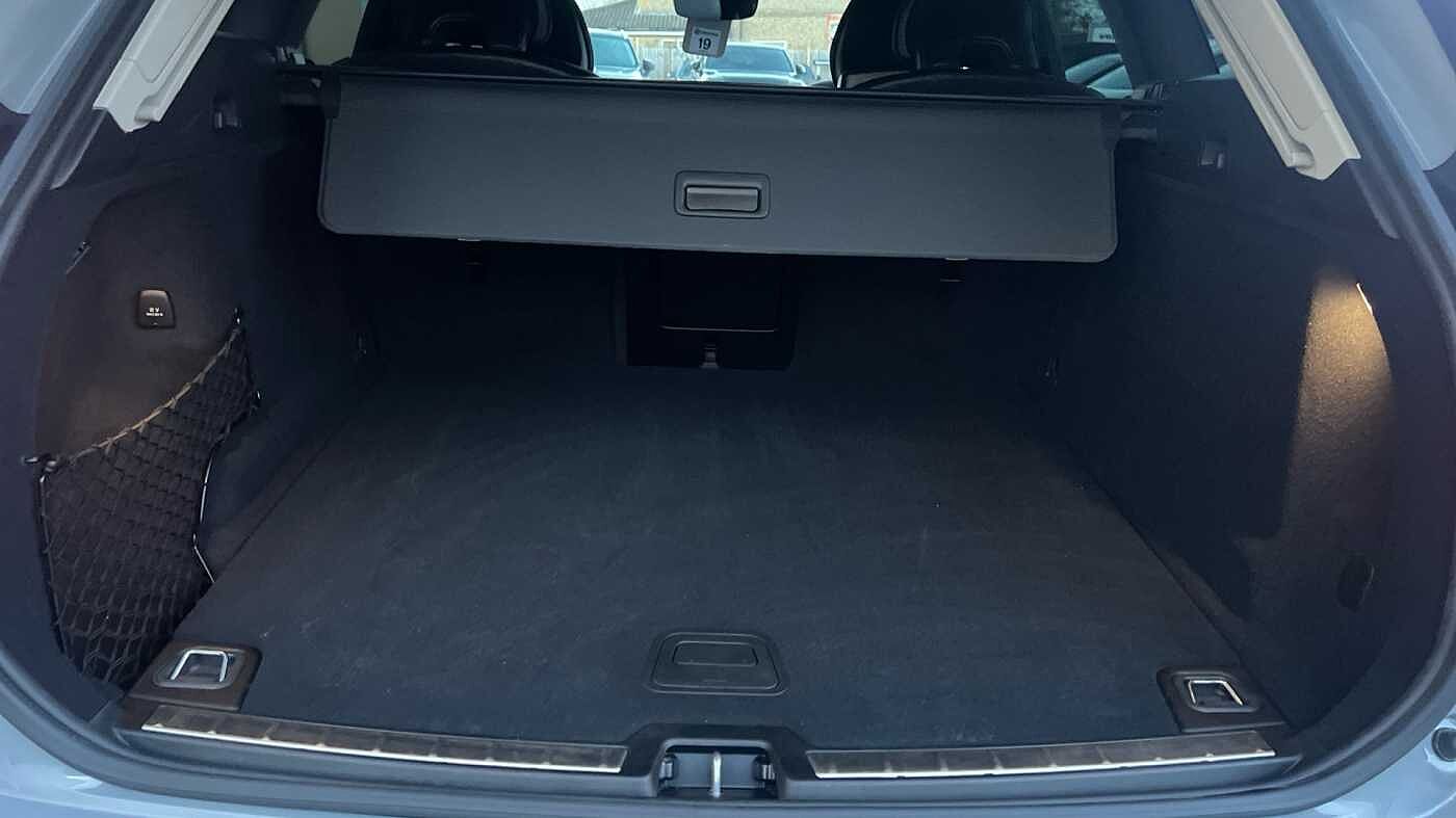 Used Volvo XC60 2025 for sale - 78140502: Photo 15