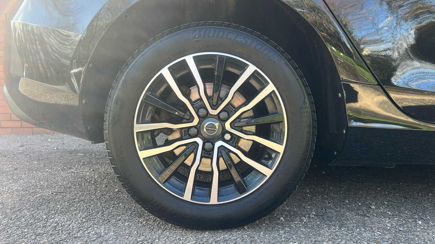 Used Volvo V40 2018 for sale - 78036029: Photo 11