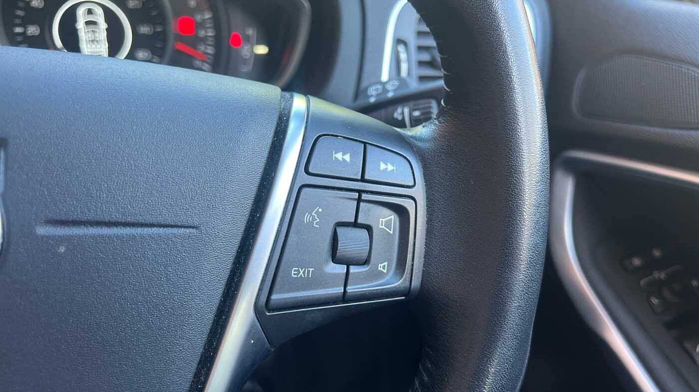 Used Volvo V40 2018 for sale - 78036029: Photo 19