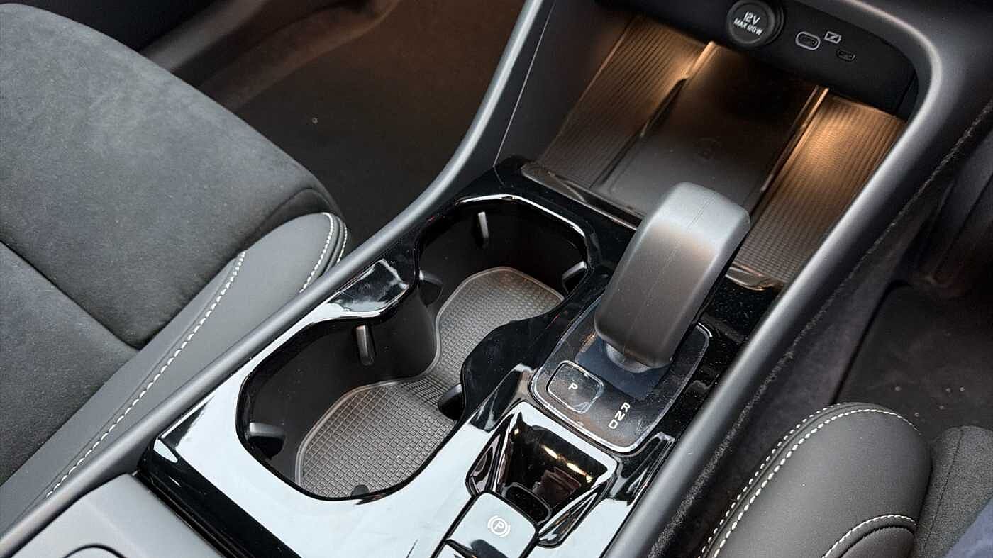 Used Volvo XC40 2025 for sale - 78035999: Photo 28