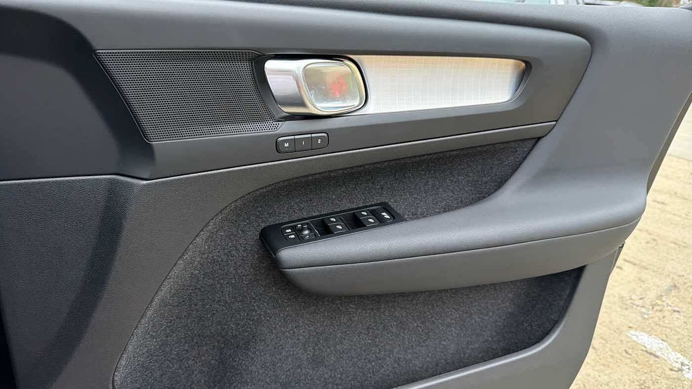 Used Volvo XC40 2025 for sale - 78035999: Photo 31