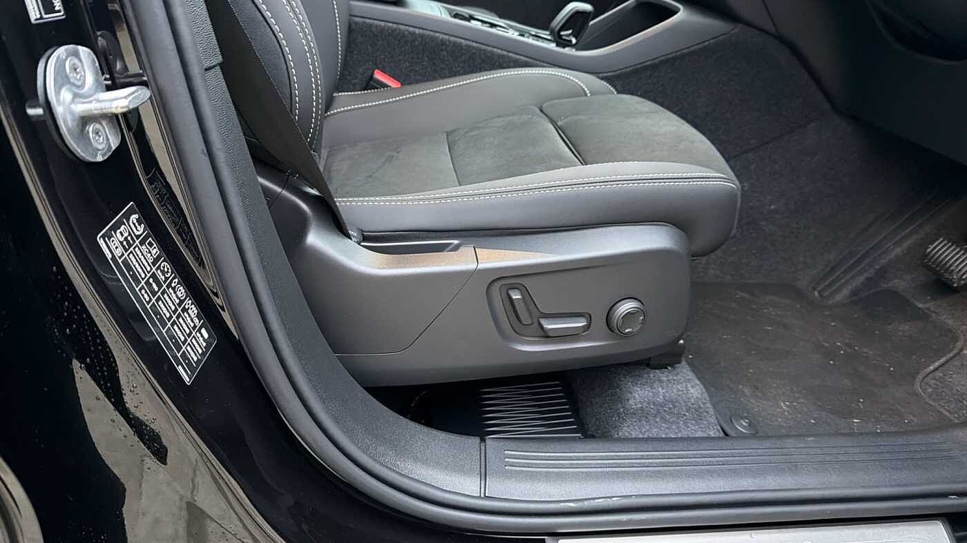 Used Volvo XC40 2025 for sale - 78035999: Photo 32