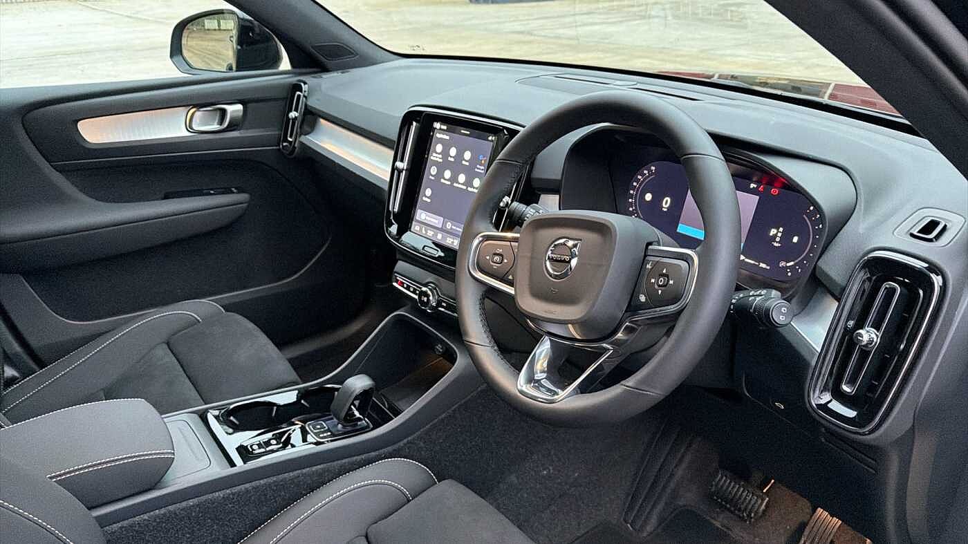 Used Volvo XC40 2025 for sale - 78035999: Photo 5