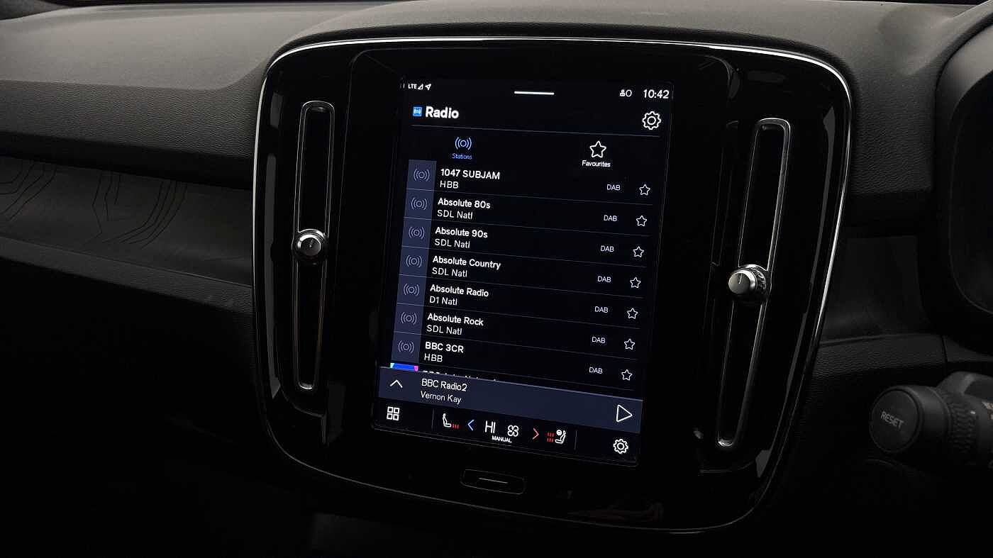 Used Volvo XC40 2022 for sale - 78036024: Photo 36