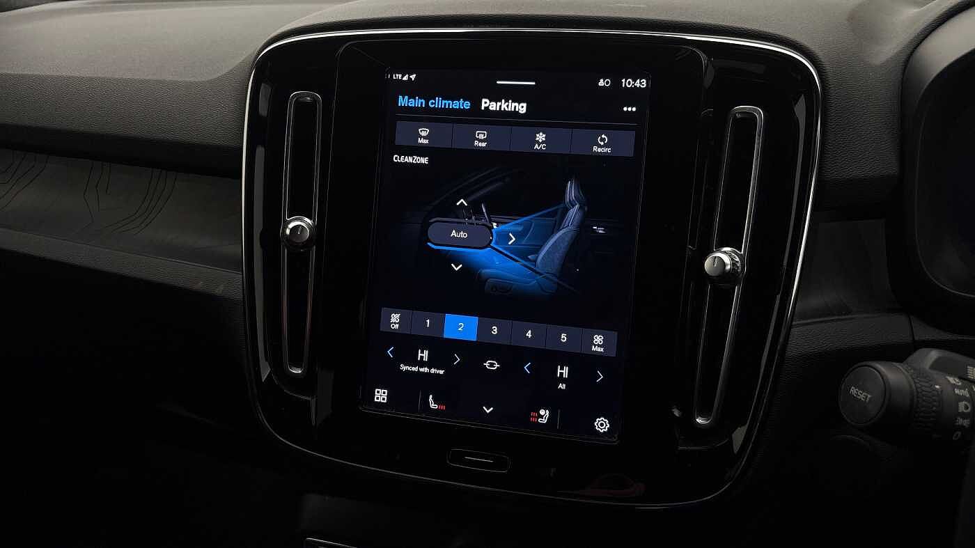 Used Volvo XC40 2022 for sale - 78036024: Photo 38