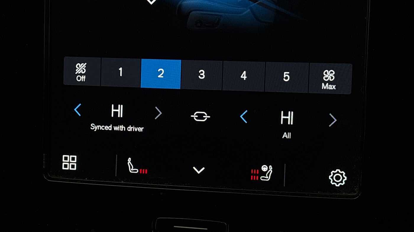 Used Volvo XC40 2022 for sale - 78036024: Photo 39