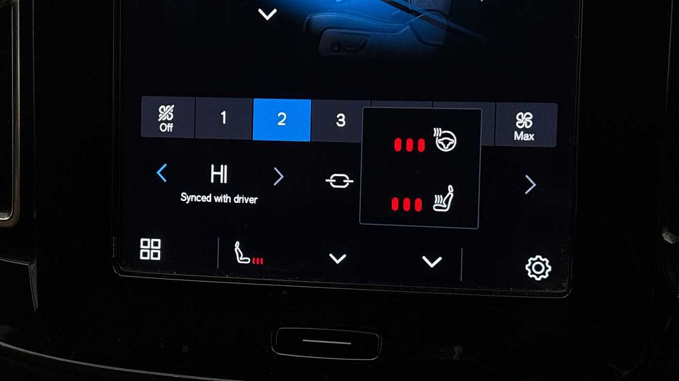 Used Volvo XC40 2022 for sale - 78036024: Photo 40