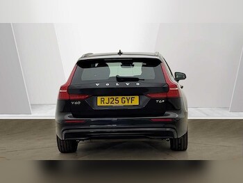 Used Volvo V60 2025 for sale - 78406526: Photo